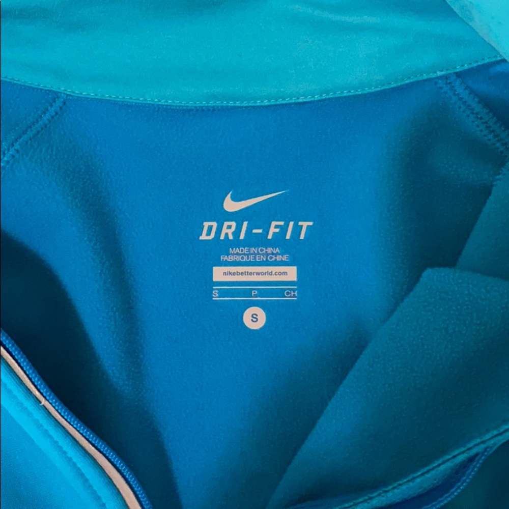 Nike jacket - Picture 3 of 6